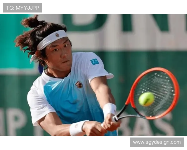 张之臻逆转取胜中国男网再创历史年轻力量闪耀国际赛场