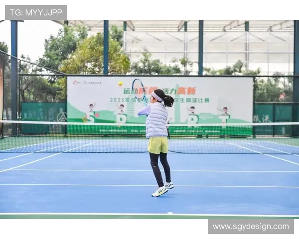 网球世界再掀波澜：新星崛起与老将退役交织成赛季精彩篇章